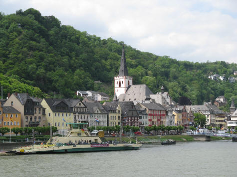 Ferry from St. Goar to St. Goarshausen