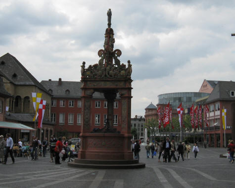 Liebfrauenplatz - Central Square in Mainz Germany